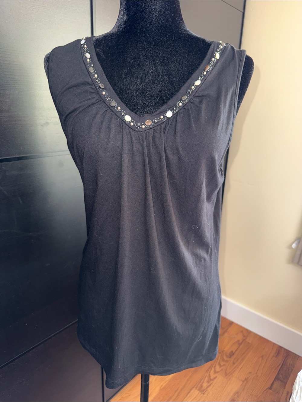 SO Blue Sigurd Olsen Women's Beaded V-Neck Tank Top  large